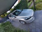 Volvo V40 T3 Kinetic 150pk te koop met carpass, Auto's, Voorwielaandrijving, Euro 5, Beige, 4 cilinders