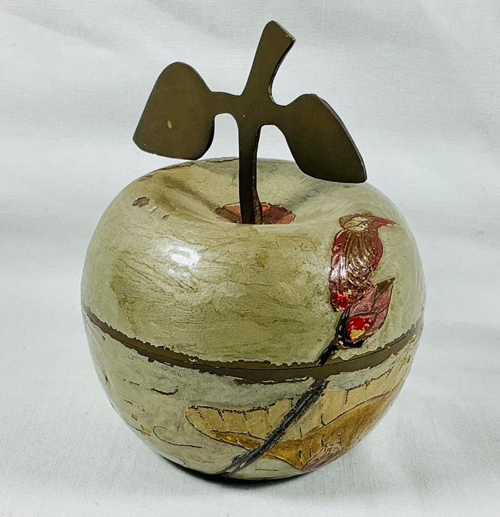 Vintage design cloisonne messing appel bonbonniere Manetti, Verzamelen, Retro, Huis en Inrichting, Ophalen of Verzenden