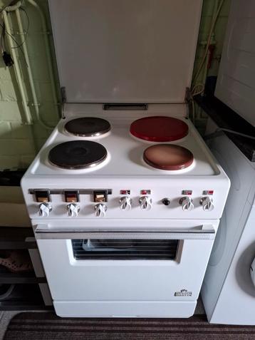 Oud nestor martin elektrisch kookfornuis, Electroménager, Enlèvement, Utilisé, Électrique