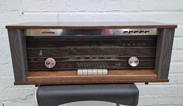 Philips B5X44A buizenradio uit 1964 voor revisie, Antiek en Kunst, Antiek | Tv's en Audio, Ophalen