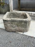 Zeldzaam antiek arduinen hondenbakje, Tuin en Terras, Tuinwanddecoratie, Ophalen, Gebruikt