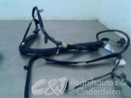 Faisceau de câbles d'un Opel Vivaro, Autos : Pièces & Accessoires, Électronique & Câbles, Opel, Utilisé, 3 mois de garantie, Enlèvement ou Envoi