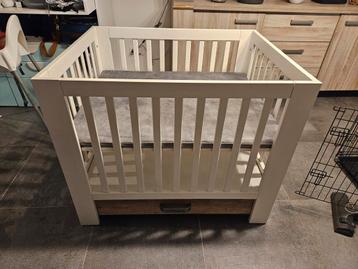 Babypark kidsmill long Island wit met schuif/lade beschikbaar voor biedingen