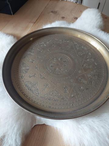 Antiek zeer oude marokkaans dienblad beschikbaar voor biedingen