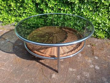 Table basse de style Bauhaus, chrome, verre fumé et osier., Enlèvement, Utilisé, Verre