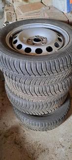 4 pneus hiver sur jantes utilisées 1 saison, Auto-onderdelen, Banden en Velgen, Ophalen, Gebruikt, 16 inch, Band(en)