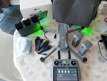  niet van nieuw te onderscheiden !!  DJI MAVIC AIR 3  . beschikbaar voor biedingen