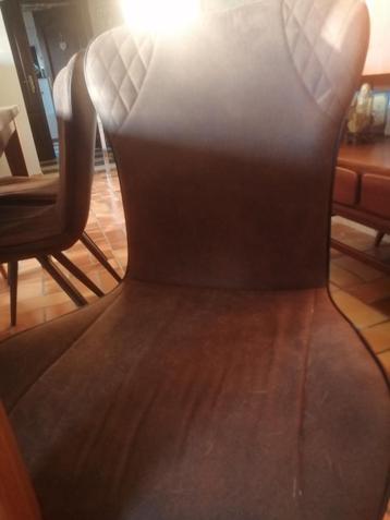 Chaises de salle à manger  beschikbaar voor biedingen