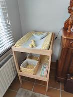 Baby verzorgingstafel met kussen en toebehoren., Kinderen en Baby's, Ophalen, Zo goed als nieuw, Aankleedkussen, Overige merken
