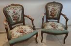 Vintage Stoel/Zetel Louis XV geborduurd groen, Ophalen