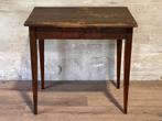 Klein (bureau)tafeltje - 80 x 56 cm + 77 cm hoog / 1 lade, Ophalen of Verzenden
