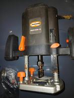 Freesmachine, Doe-het-zelf en Bouw, Gereedschap | Freesmachines, Ophalen, Gebruikt, Elektrisch, Bovenfrees