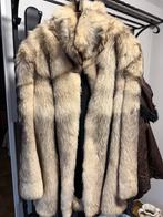 Manteau fourrure en renard taille 42, Vêtements | Femmes, Vestes | Hiver, Enlèvement, Comme neuf