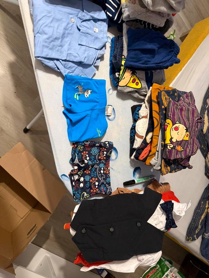 Jongenskleding maat 92, Kinderen en Baby's, Kinderkleding | Kinder-kledingpakketten, Gebruikt, Maat 92, Ophalen