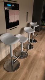 Grijze barkrukken van ikea, Huis en Inrichting, Barkrukken, Ophalen, Zo goed als nieuw