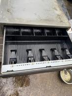 Kassa met sleutel, Antiek en Kunst, Ophalen