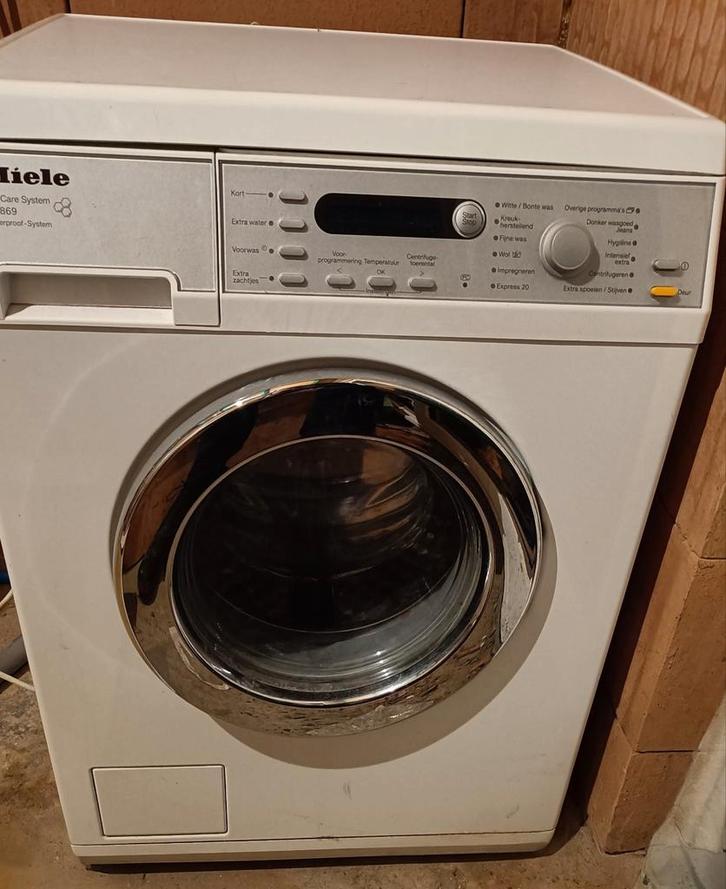 Machine à laver Miele V5869, 1600 tr/min, Electroménager, Lave-linge, Utilisé, Chargeur frontal, 8 à 10 kg, 85 à 90 cm, 1600 tours ou plus
