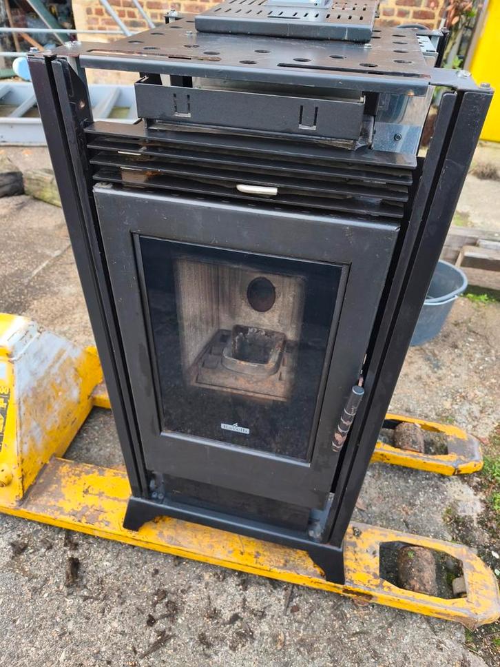 Ravelli RV 80 pellet kachel, Huis en Inrichting, Kachels, Pelletkachel, Ophalen of Verzenden