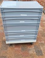 Stapelbakken voor tassen/glazen met verrijdbaar onderstel, Ophalen