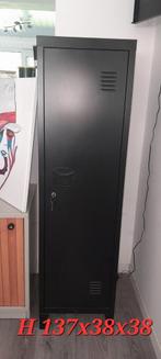 BARKAST OF GRIJZE METALEN OPBERGRUIMTE 137X38X38 VOOR 75€, Huis en Inrichting, Ophalen