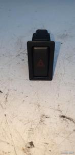 Interrupteur de feux de d tresse Demio Mazda 157963, alarme, Shinchi, Fuchu-Cho 3-1
730-8670  Hiroshima, Mazda Motor Corporation