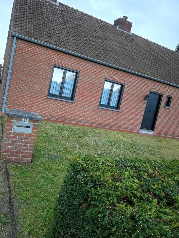 Woning met weide( 50 are) te huur in dessel, Immo, Huizen te huur, Turnhout, Vrijstaande woning, Direct bij eigenaar, E