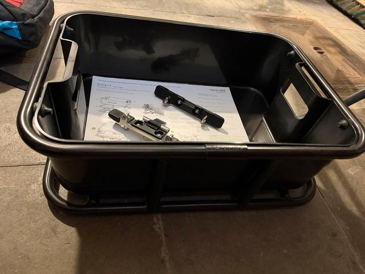 Panier porte-bagages Racktime Boxit small 13.5L - black, Fietsen en Brommers, Fietsaccessoires | Fietsmanden, Nieuw, Fietskrat