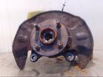 FUSEE RECHTS VOOR Toyota Corolla (E12) (NIETAFLEESBAAR), Gebruikt, Toyota