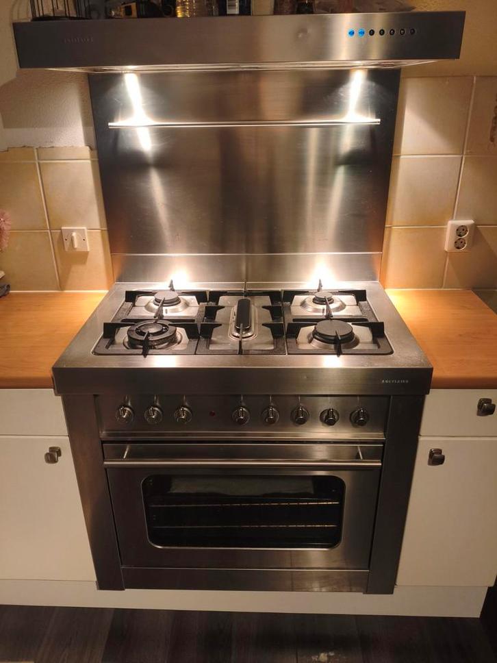 Professionele Bosch Solitaire 90cm 5 pits RVS met afzuigkap, Elektronische apparatuur, Fornuizen, Gebruikt, Vrijstaand, Gas, 5 kookzones of meer
