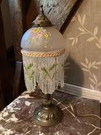 Antieke tafellamp met pareltjes, Ophalen, Zo goed als nieuw