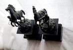 Set van 2 paarden beelden met hun verzorger, Antiek en Kunst, Ophalen