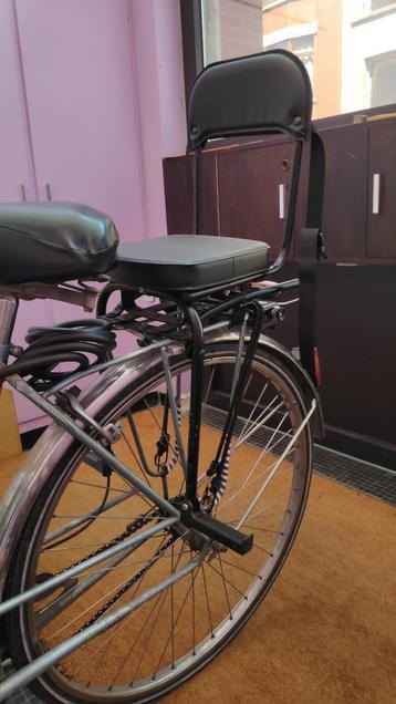 fietsstoeltje beschikbaar voor biedingen