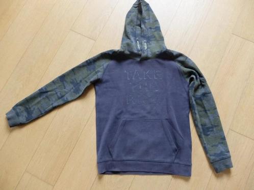 Donkerblauwe trui met kap Urban Wave Maat 164, Kinderen en Baby's, Kinderkleding | Maat 164, Zo goed als nieuw, Jongen, Trui of Vest