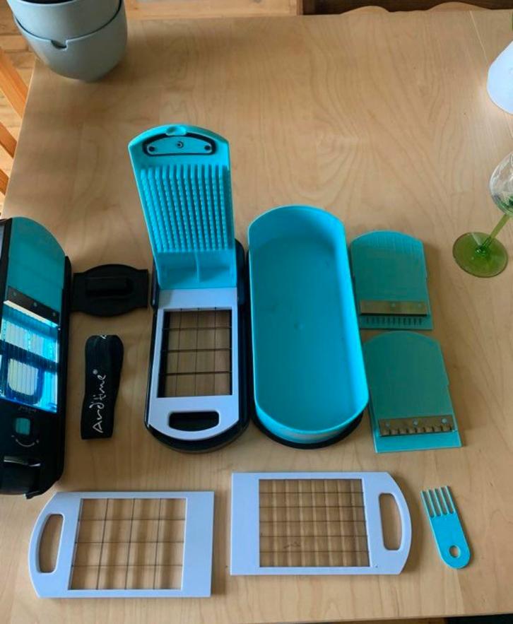 Mandoline set complet Ard’Time, Maison & Meubles, Cuisine | Ustensiles de cuisine, Comme neuf, Enlèvement ou Envoi