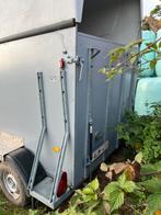 Trailer, Dieren en Toebehoren, Ophalen of Verzenden, Gebruikt, Hout, 2-paards trailer