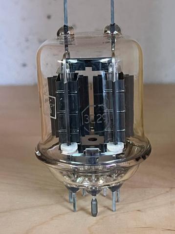 3E29 Zendbuis beschikbaar voor biedingen