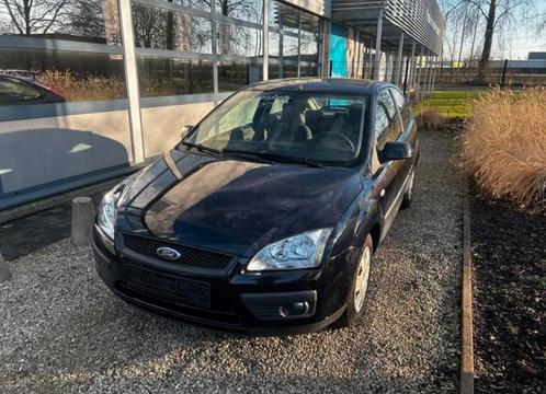 Ford focus benzine gekeurd garantie, Auto's, Ford, Bedrijf, Te koop, Focus, Benzine, Euro 4, Stadsauto, 3 deurs, Handgeschakeld