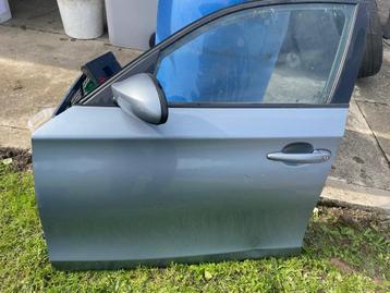 Bmw E87 1 Serie deuren en achterklep beschikbaar voor biedingen