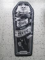 tapijt met skelet in doodskist van merk Killstar halloween, Ophalen of Verzenden, Zo goed als nieuw, Overige typen