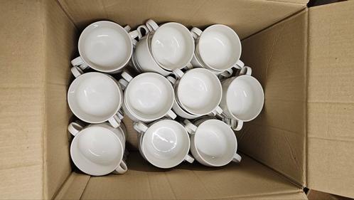 40 leuke soeptassen in porselein, Huis en Inrichting, Keuken | Servies, Zo goed als nieuw, Porselein, Ophalen
