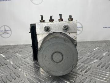 ABS Pomp van een Mercedes B-Klasse beschikbaar voor biedingen