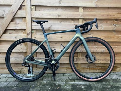 Scott addict gravel M, Vélos & Vélomoteurs, Vélos | Hommes | Vélos de sport & Vélo de randonnée, Comme neuf, Autres marques, Plus de 20 vitesses