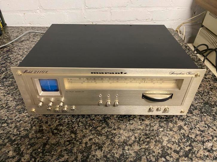 Marantz 2110L – Tuner Hi-Fi vintage avec oscilloscope, Audio, Tv en Foto, Tuners, Zo goed als nieuw, Ophalen