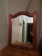 Spiegel met zware houten kader, Huis en Inrichting, Woonaccessoires | Spiegels, Zo goed als nieuw, Ophalen