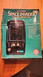 Space invader hand-held arcade game, Computers en Software, Ophalen of Verzenden, Zo goed als nieuw