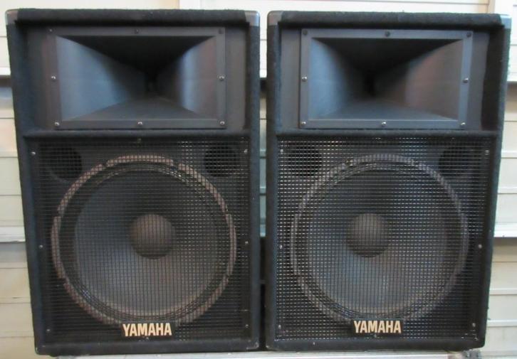 YAMAHA - S115V - SET DE 2 - N1, Audio, Tv en Foto, Luidsprekerboxen, Zo goed als nieuw, Center speaker, 120 watt of meer, Overige merken