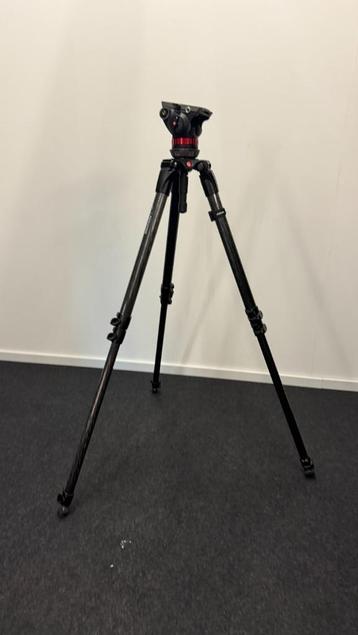 Manfrotto MPRO Carbon Fibre + MVH502AH beschikbaar voor biedingen