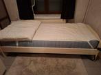 Eenpersoonsbed met elektrische lattenbodem, Ophalen, Gebruikt, 90 cm, Wit
