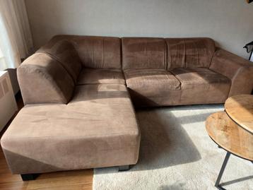 Hoekzetel beschikbaar voor biedingen