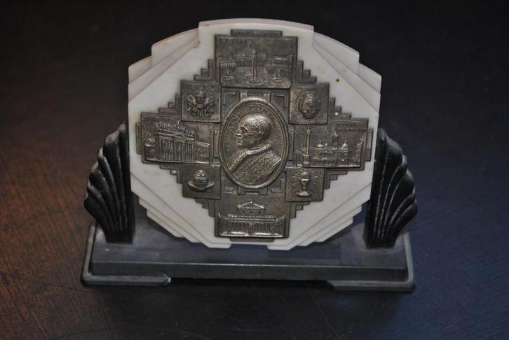Klein religieus display uit jaren 50 PIUS XII PONT MAX Pie, Antiek en Kunst, Antiek | Religieuze voorwerpen, Ophalen of Verzenden